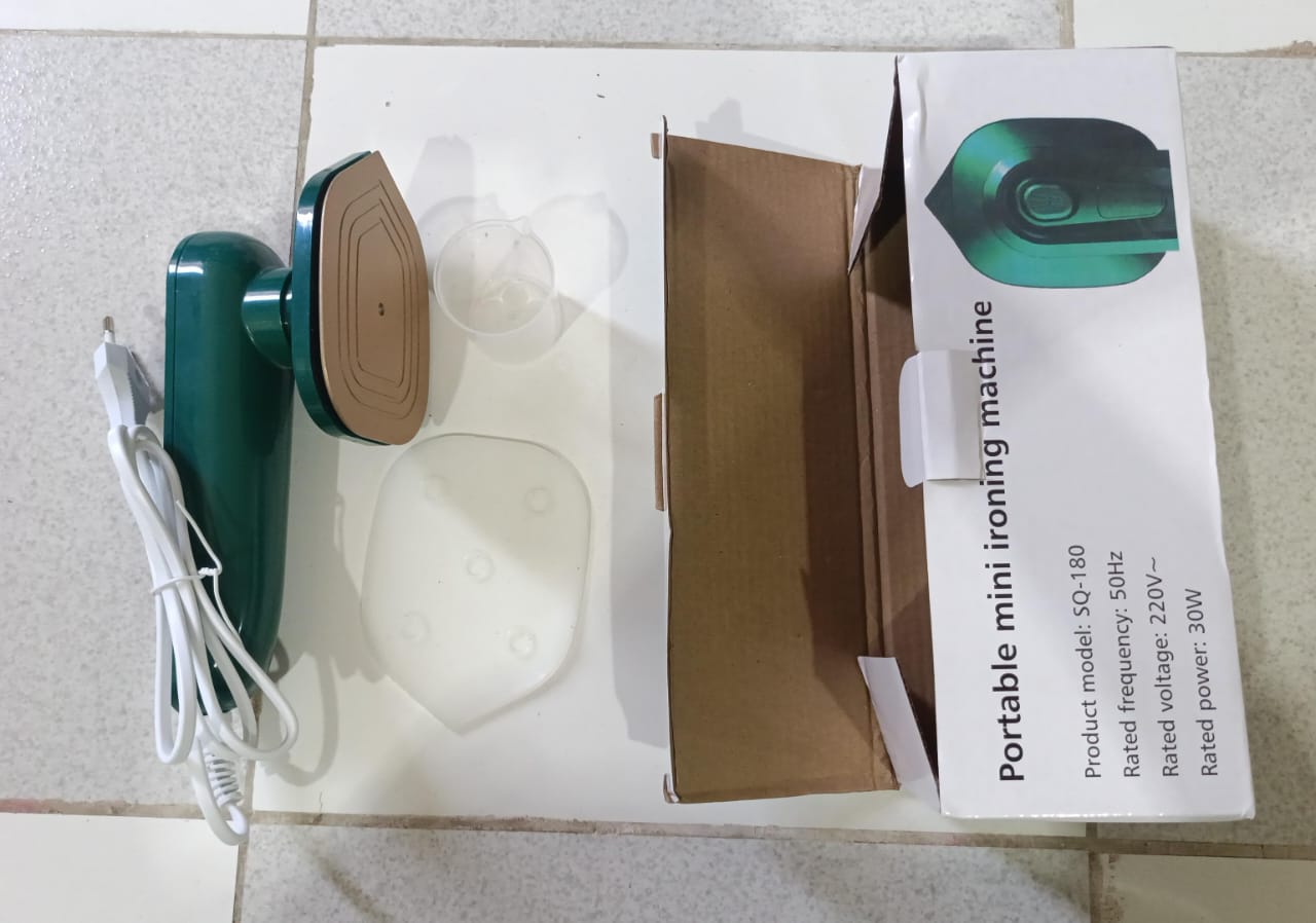 Portable Travel Iron, Micro Mini Iron Steam Iron Handheld Ironing Machine