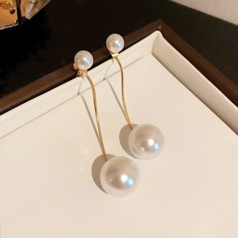 AWJ-157 Elegant Pearl Hanging Korean Earrings – Stylish, Lightweight & Trendy Fashion Jewelry