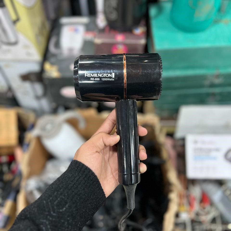 REMINGTON RE-669 Hair Dryer Hot and Cold Wind